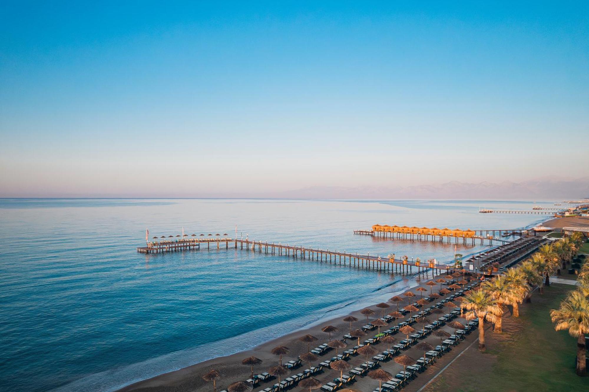 Kremlin Palace Antalya Luaran gambar Ladies Beach