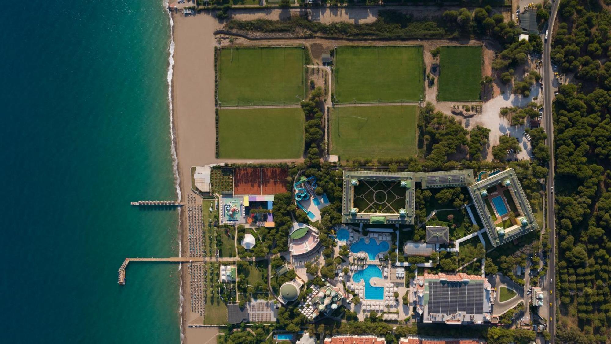 Kremlin Palace Antalya Luaran gambar Aerial view of the complex